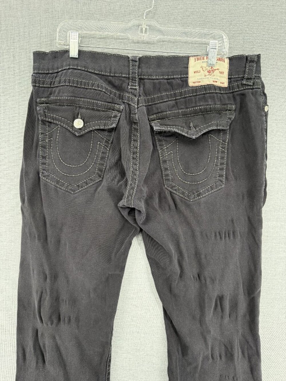 True Religion Ricky Big T Flap Straight Jeans Mens 36x27 Pants Missing 1 Button